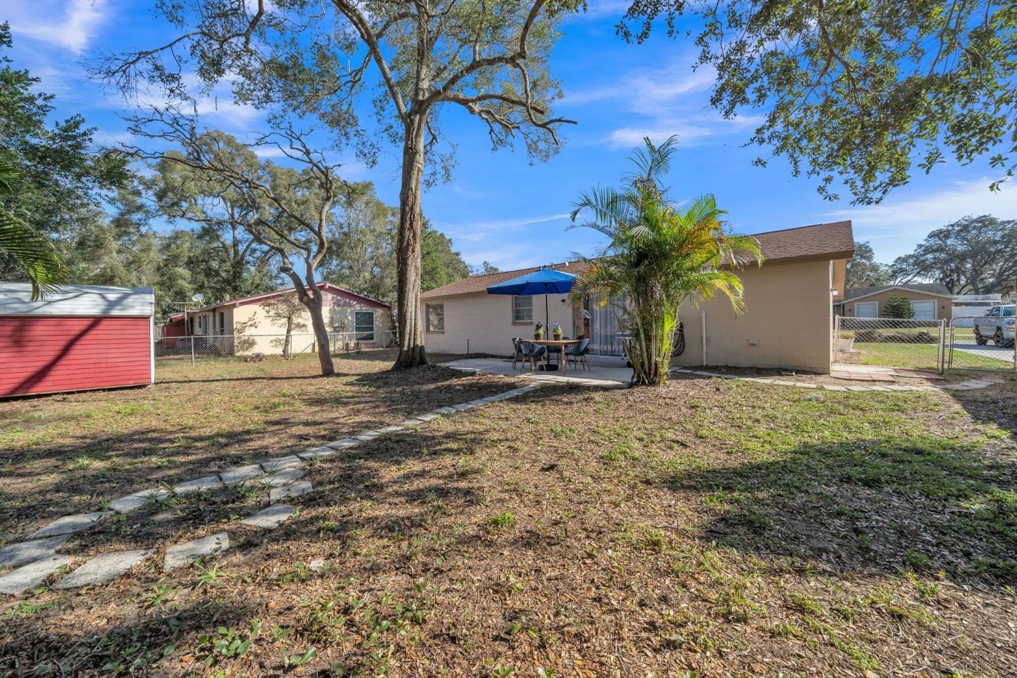 Serenity Retreat- Charming Home Near Attractions! Home Brandon Exterior photo